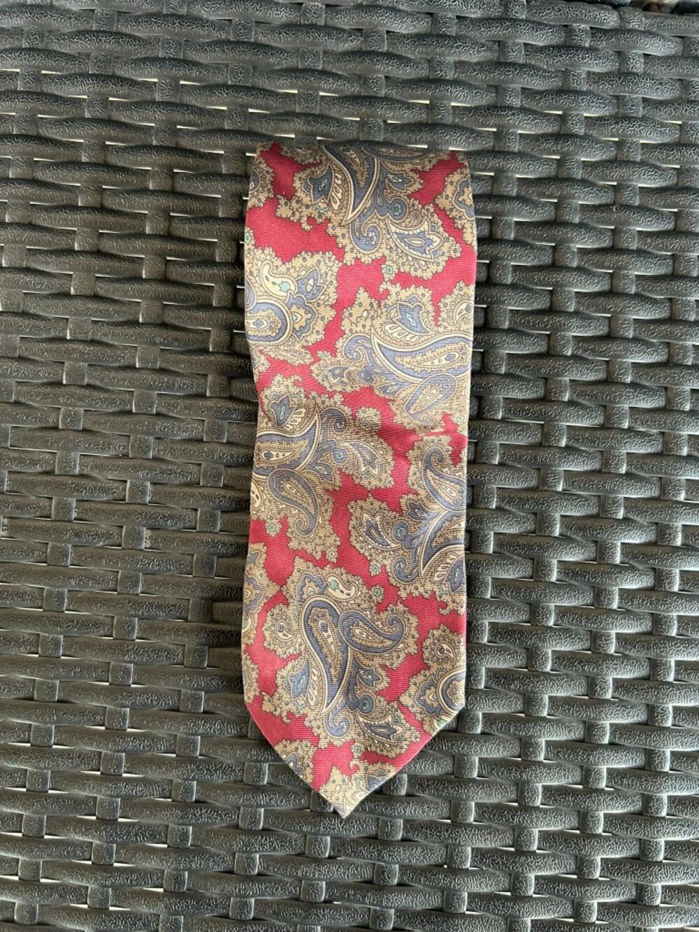 Maison Blanche Made in Italy Paisley Silk Necktie Burgundy Blue Tan Classic Tie